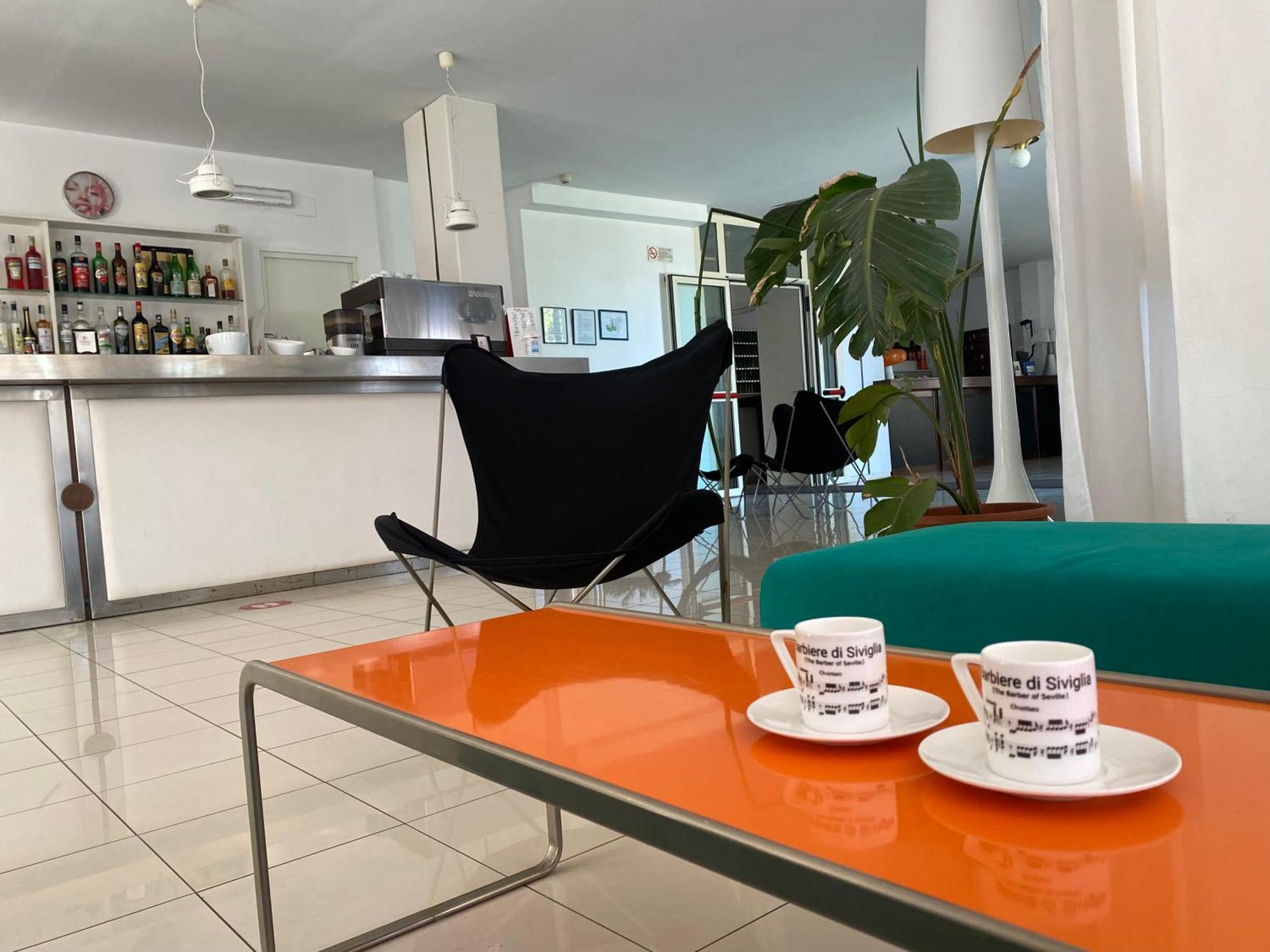Hotel Nettuno Pesaro Eksteriør billede