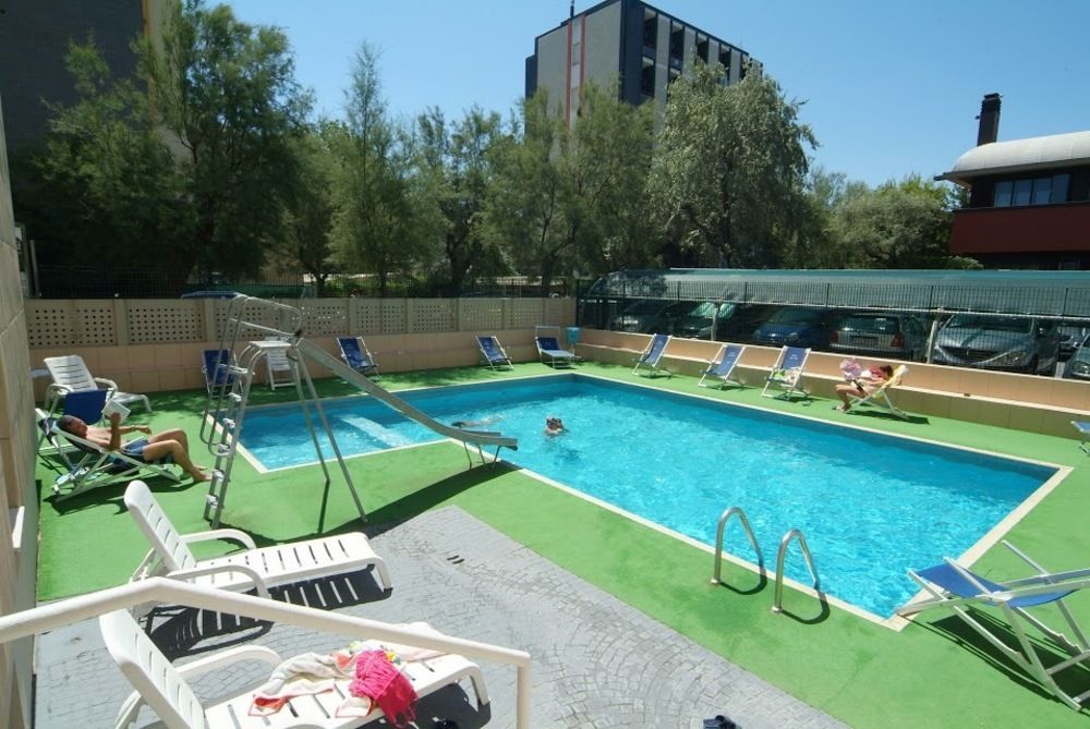 Hotel Nettuno Pesaro Eksteriør billede