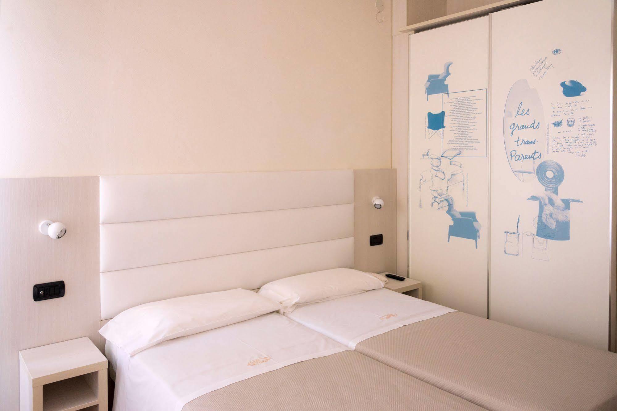 Hotel Nettuno Pesaro Eksteriør billede