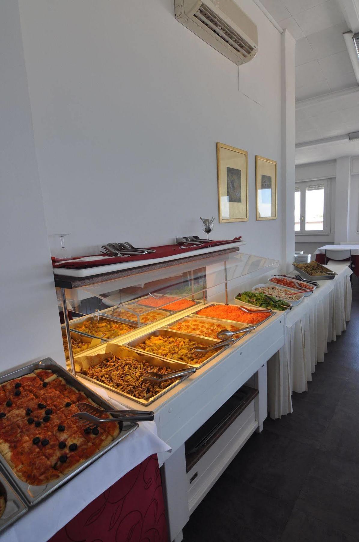 Hotel Nettuno Pesaro Eksteriør billede