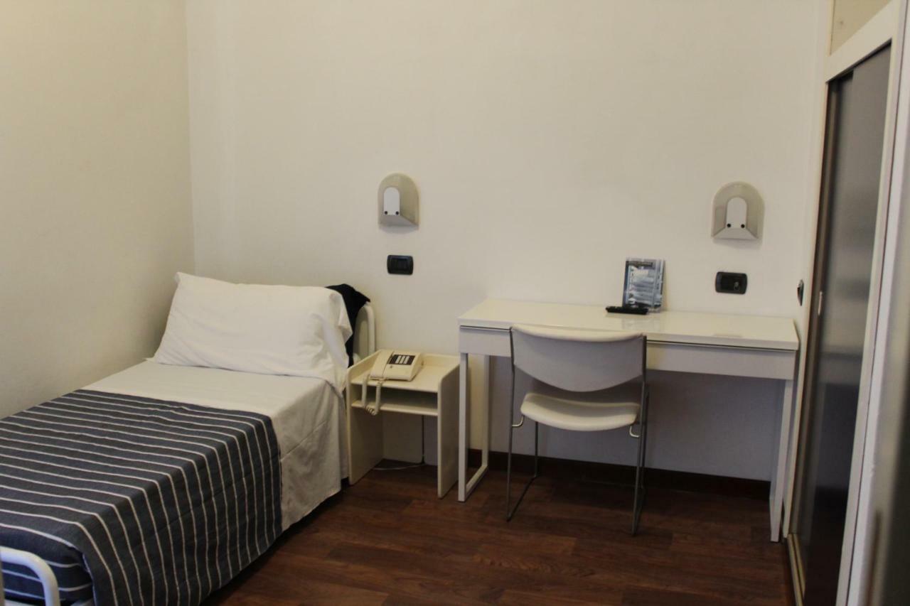 Hotel Nettuno Pesaro Eksteriør billede