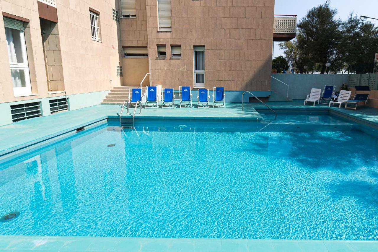 Hotel Nettuno Pesaro Eksteriør billede